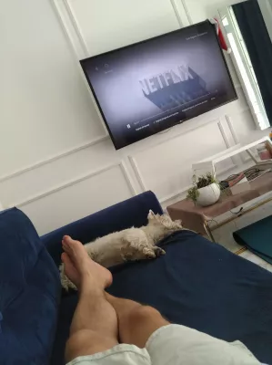 10 nejlepší legální streamingové služby - Platforma Netflix. a další : Watching Netflix. videos from the comfort of home